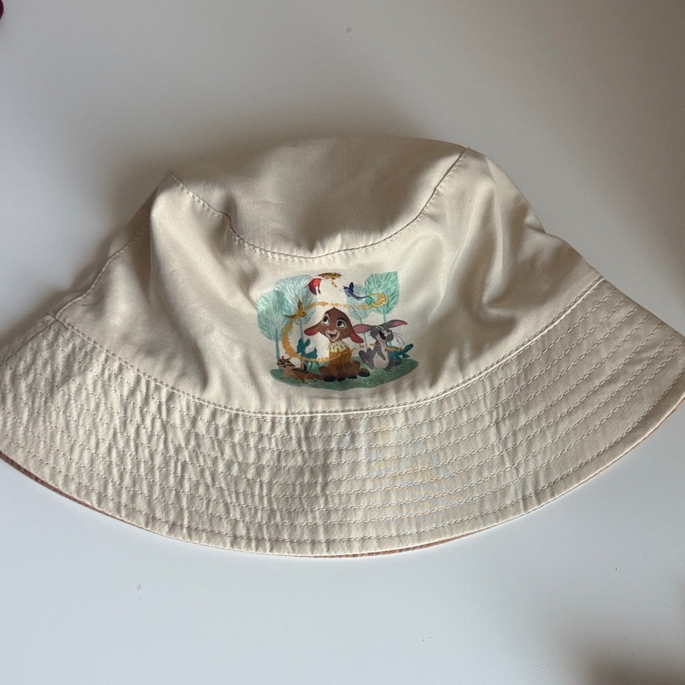Disney | wish Star movie Cream Bucket Hat, one size